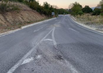 Προβλήματα του νεοκατασκευασμένου δρόμου στον κυκλικό κόμβο στην γέφυρα Διαλεκτού Τρικάλων