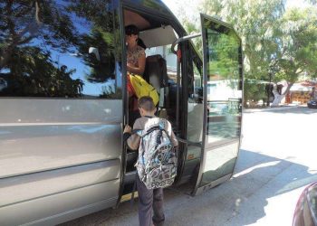Μεταφορά 3.655 μαθητών στον Νομό Τρικάλων