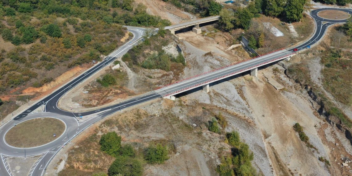 Ολοκληρώθηκαν τα οδικά έργα στο Διαλεχτό Τρικάλων