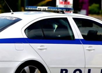 Χειροπέδες για κατοχή ηρωίνης και χασίς