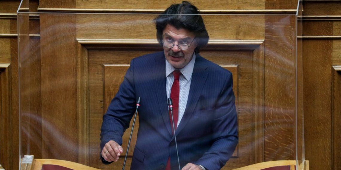 Παραπομπή στην Δικαιοσύνη με πιθανή έκπτωση από το βουλευτικό αξίωμα