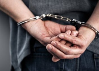 Τον … «τσίμπησαν» στα Τρίκαλα
