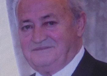 «Έφυγε» ο Απόστολος Καρβούνης