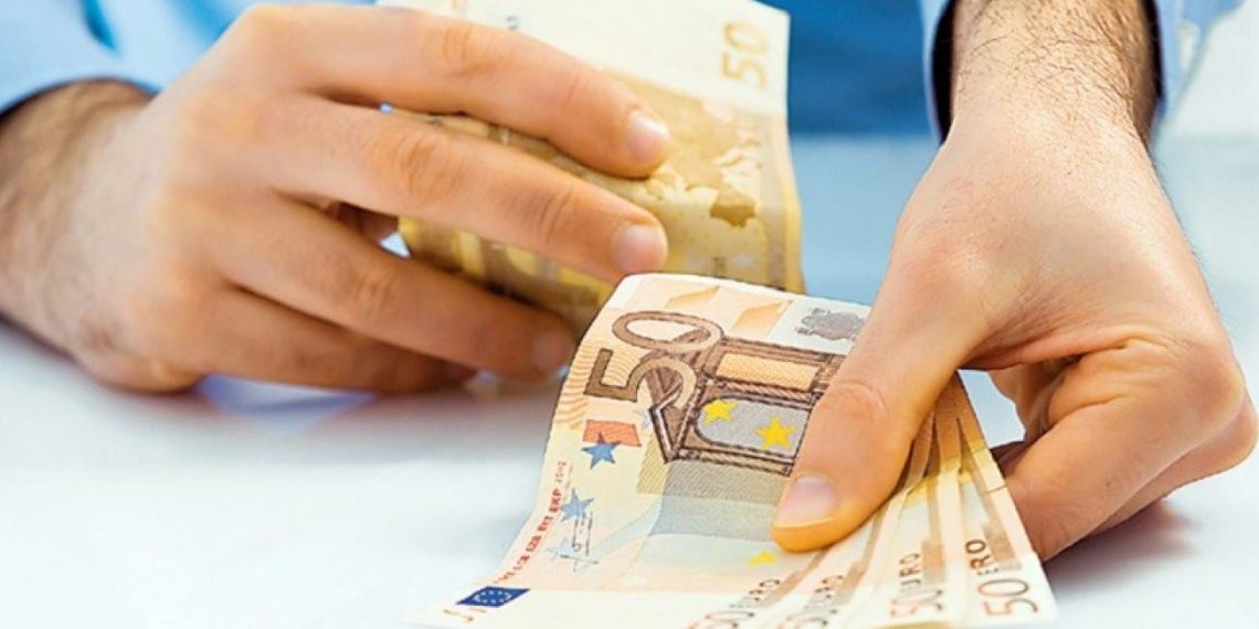 Μόνο σε εξαιρετικές περιπτώσεις μετρητά για οφειλές προς τον Δήμο Τρικκαίων