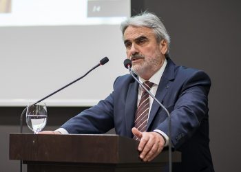 Παράταση στην αναπροσαρμογή επαγγελματικών μισθώσεων με ανώτατο όριο το 3% και για το 2023