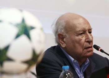 «Έσβησε» η φωνή του Γιάννη Διακογιάννη