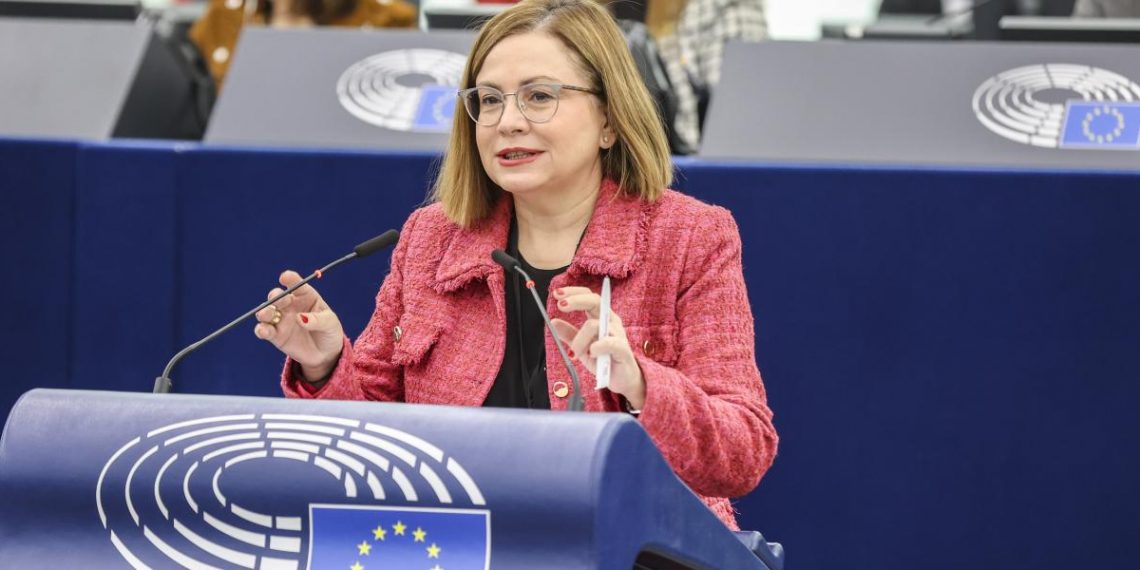 Εισαγγελικό αίτημα για την άρση της ασυλίας και της Μαρίας Σπυράκη