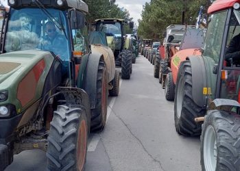Στήριξη του αγώνα των αγροτών για την επιβίωση τους
