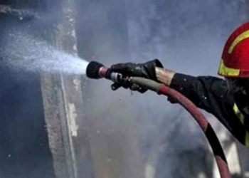 Θανατηφόρα πυρκαγιά σε οικία στα Τρίκαλα με θύμα συνταξιούχο στρατιωτικό