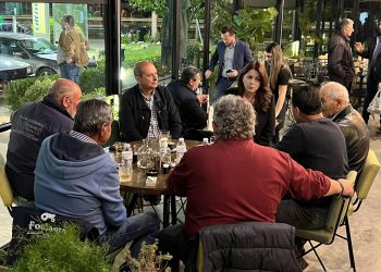 Τίποτα δεν είναι πιο ουσιαστικό από την καθημερινή μας επαφή