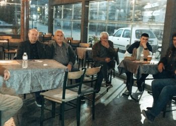 Η λύση είναι η πολιτική αλλαγή