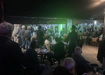 Μήνυμα νίκης και ισχυρής στήριξης