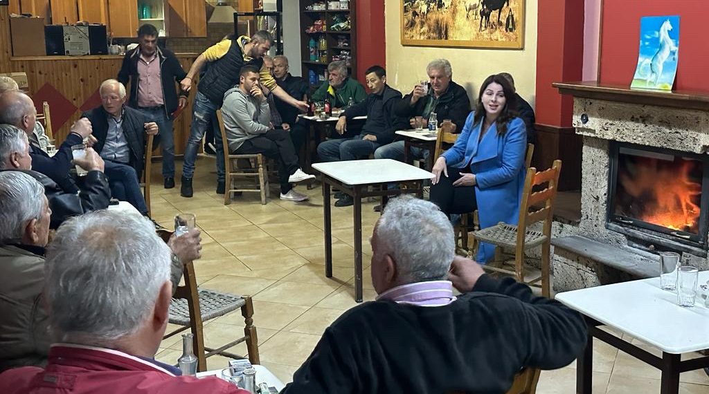 Είναι χρέος μας να ενισχύσουμε με κάθε τρόπο την Ελληνική Περιφέρεια