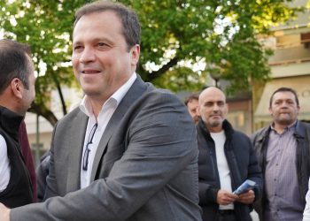 Πολιτικό γραφείο στην Καλαμπάκα και νέο προεκλογικό βίντεο