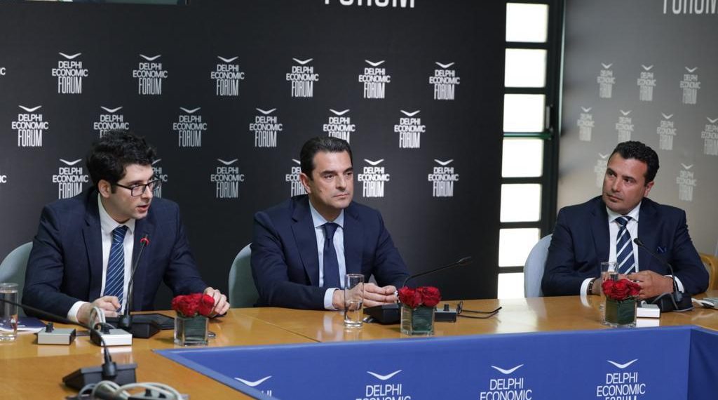 Σε περιοδείες αλλά και στα γεγονότα πρώτης γραμμής