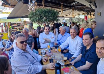 Με Πιερρακάκη και Μαρινάκη σε προεκλογική κινητοποίηση οι «γαλάζιοι» των Τρικάλων