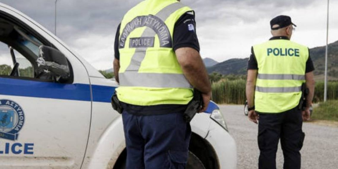 Έλεγχοι της Τροχαίας στην Θεσσαλία και 3 συλλήψεις