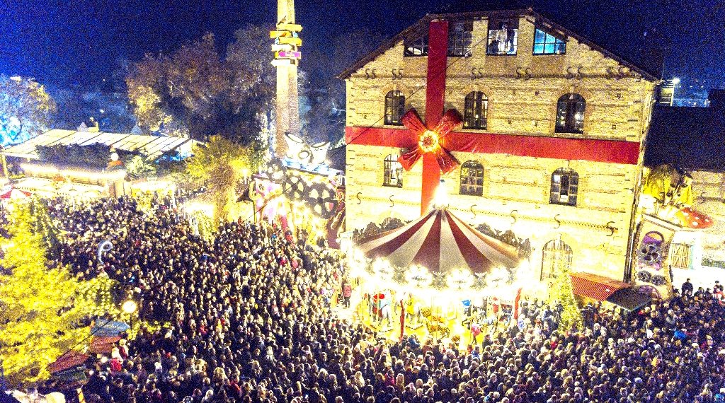 Από τον Αύγουστο… Χριστούγεννα στα Τρίκαλα