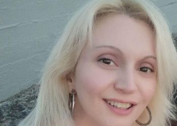 Να ιδούμε ότι προφταίνουμε, θα γίνουν καρτ ποστάλ