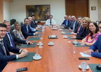 Κώστας Σκρέκας: Αυτό τον «κάβο» πρέπει να τον περάσουμε όλοι μαζί