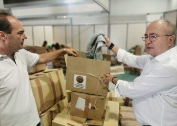 Ανθρωπιστική βοήθεια στον Δήμο Τρικκαίων και από το Ηράκλειο Αττικής