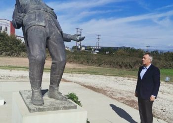 Οδηγός μας τα υψηλά ιδανικά των Ηρώων του Έθνους