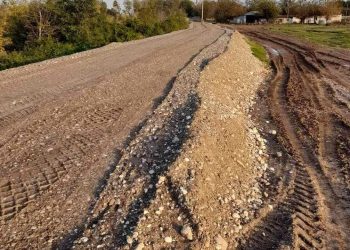 Αποκατάσταση και ενίσχυση των αναχωμάτων και στην Φωτάδα