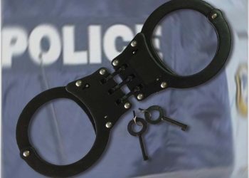 Συλλήψεις στον Τύρναβο για ομηρία Ρουμάνου