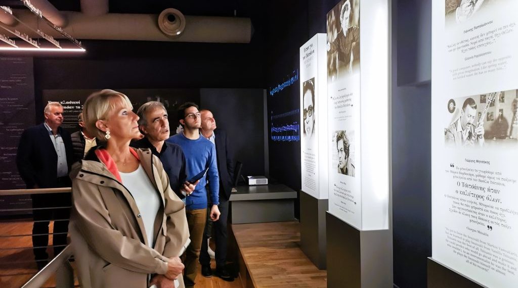 Σε «Μουσείο Τσιτσάνη» και «Μεζεδοκαμώματα» η Νατάσα Παζαΐτη