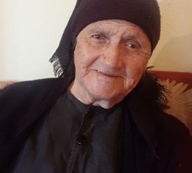 «Έφυγε» η Κίτσα Χήρα