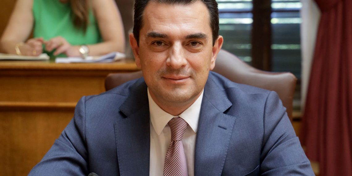 Μήνυμα του Υπουργού Ανάπτυξης Κώστα Σκρέκα