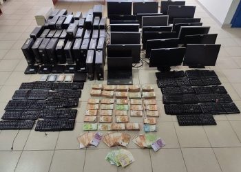 Εξάρθρωση κυκλώματος σε παράνομο τζόγο