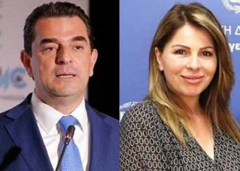 Εκτός ο Κώστας και εντός η Κατερίνα
