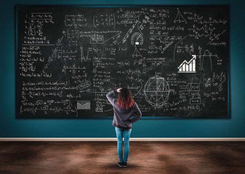 Με αποχή 22,2% στην Άλγεβρα