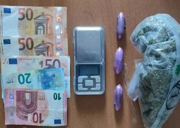 Αστυνομική επιχείρηση σε οικία των Τρικάλων