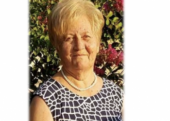 «Έφυγε» η Αναστασία Δημουλά