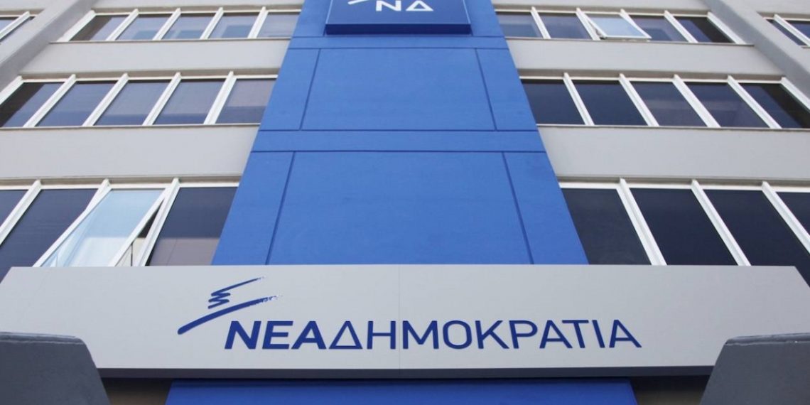 «Γαλάζιες» κάλπες