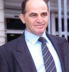 «Έφυγε» ο Χρήστος Ρούσσας